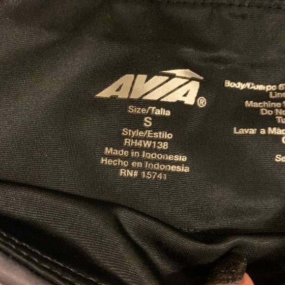 Avia spandex shorts - Picture 2 of 2
